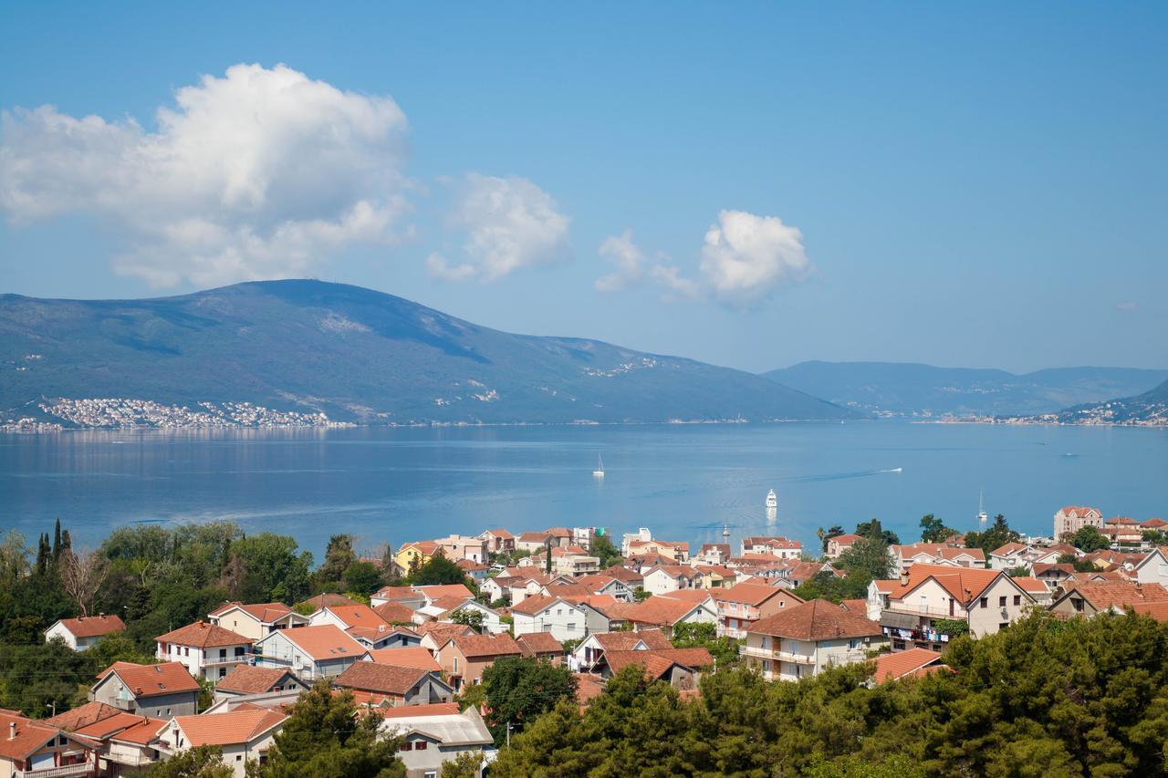 Apartmani Petar Tivat Luaran gambar